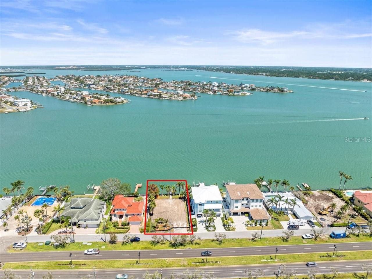 6 PARADISE LN — photo 14