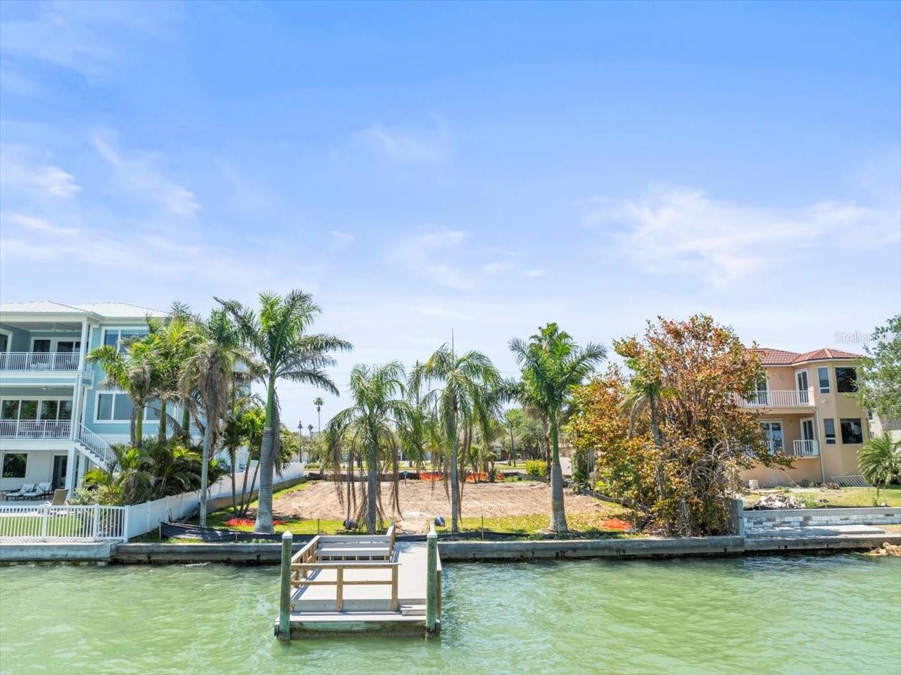 6 PARADISE LN — photo 8