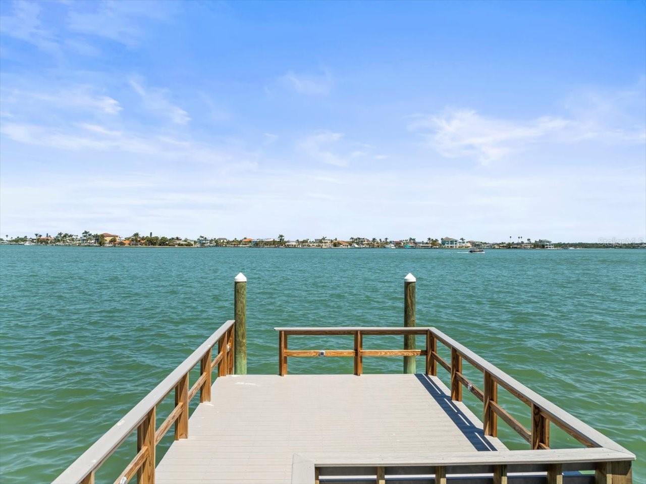 6 PARADISE LN — photo 3