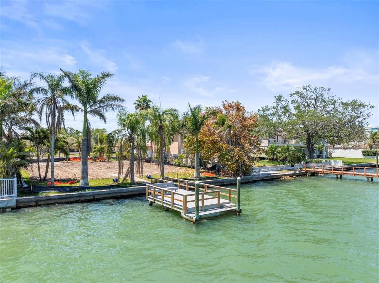 6 PARADISE LN — photo 9