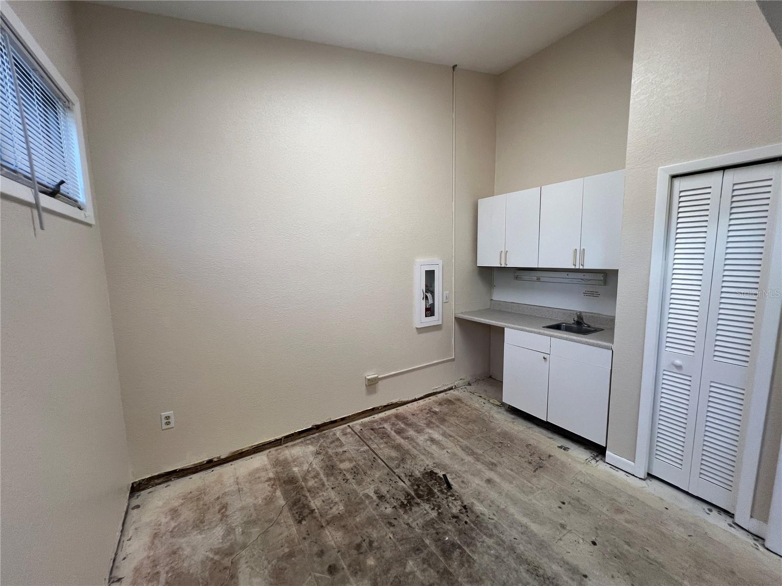 5427 WATER ST — photo 10