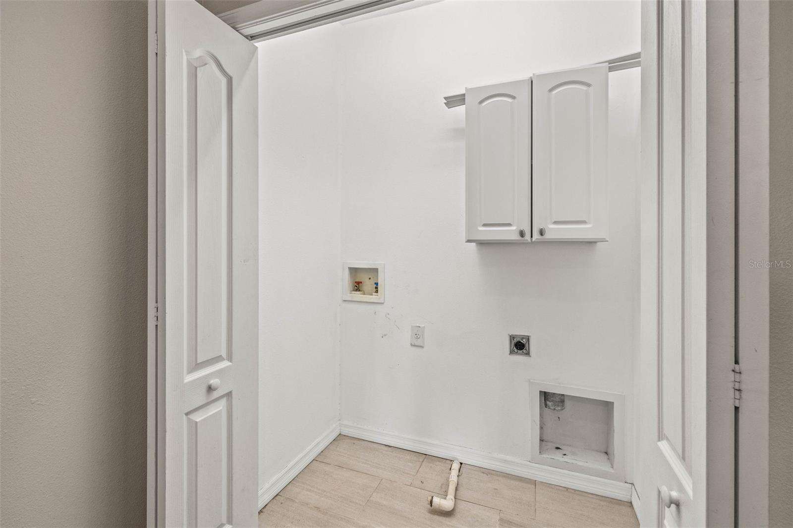 10418 TULIP FIELD WAY — photo 18