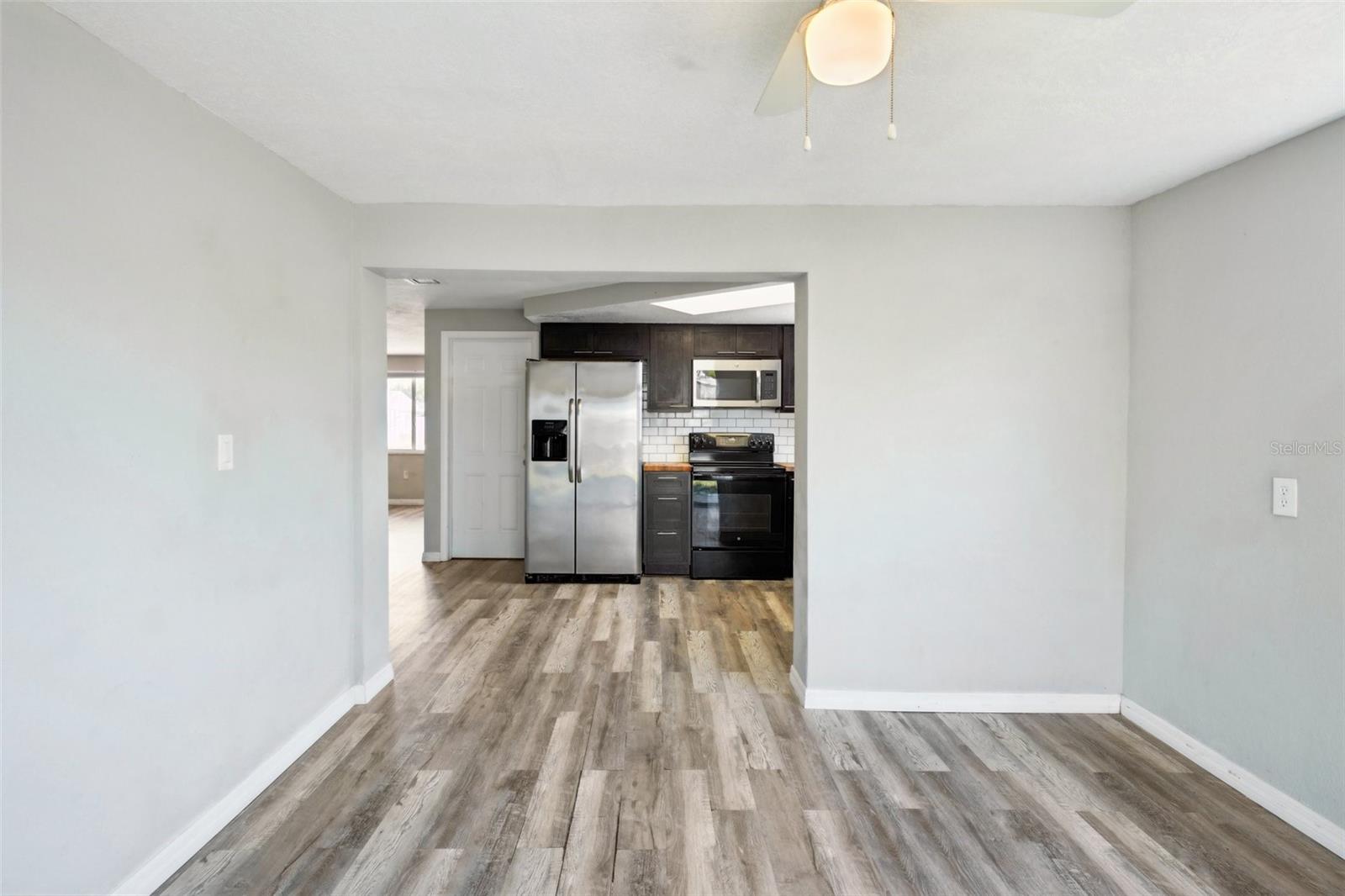 3207 COLDWELL DR — photo 29