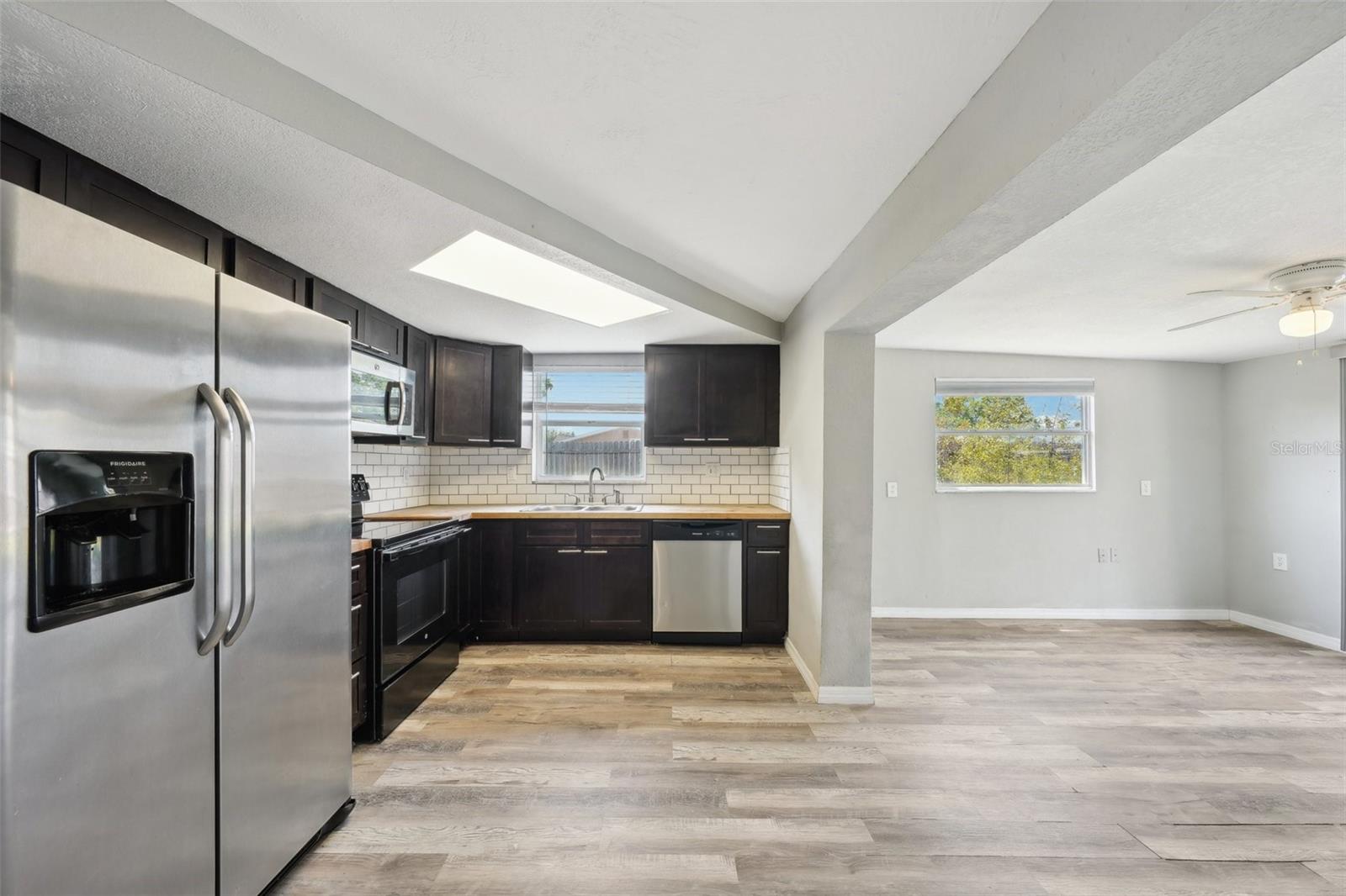 3207 COLDWELL DR — photo 14