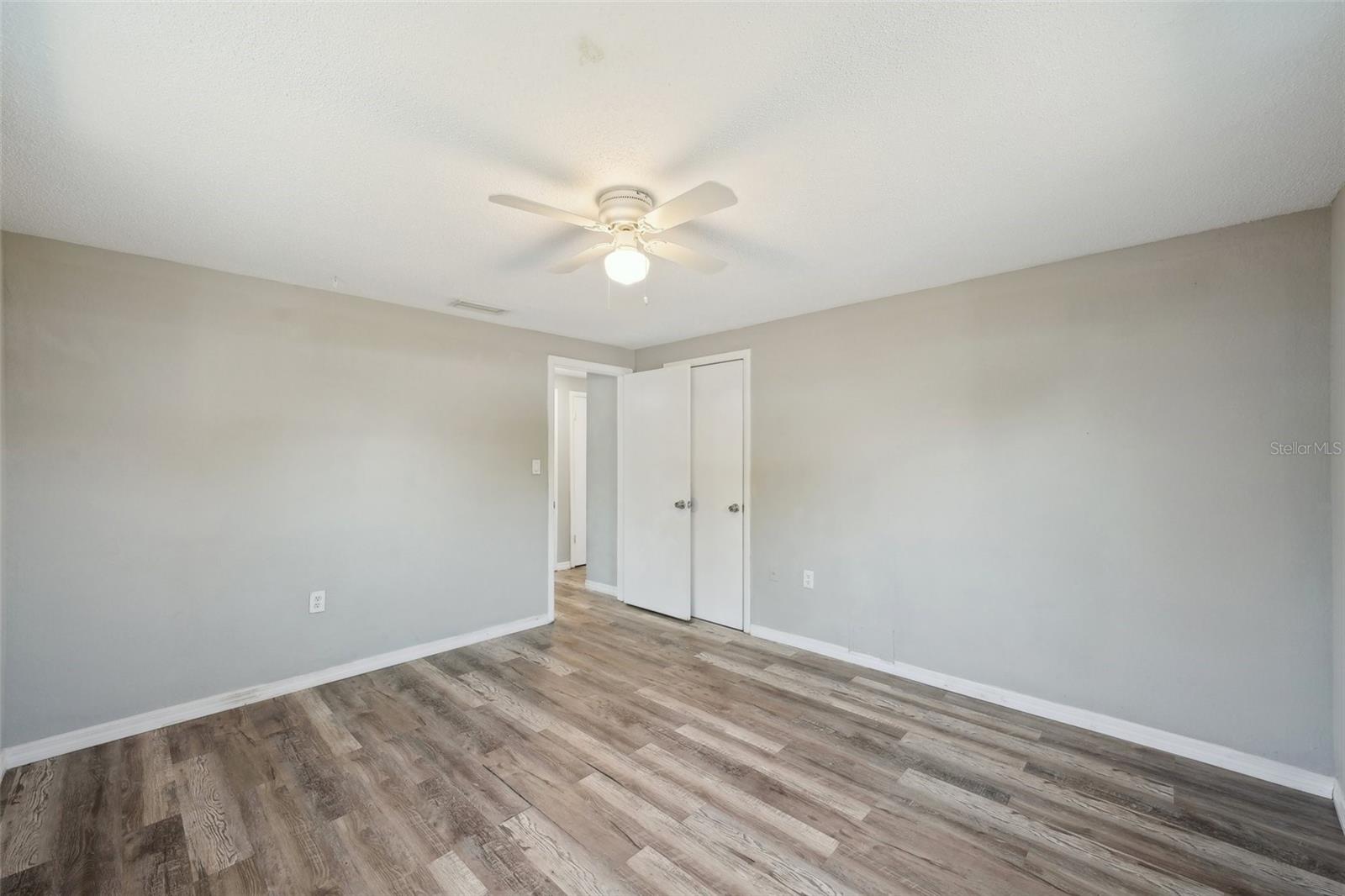 3207 COLDWELL DR — photo 25