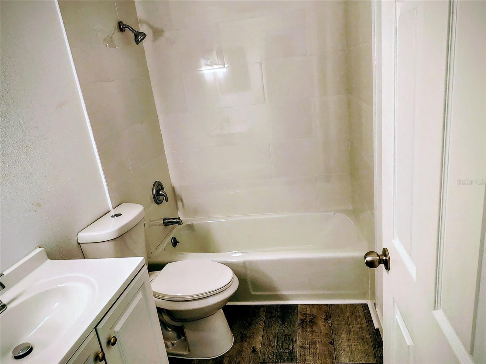 616 GUILD DR #2 — photo 10