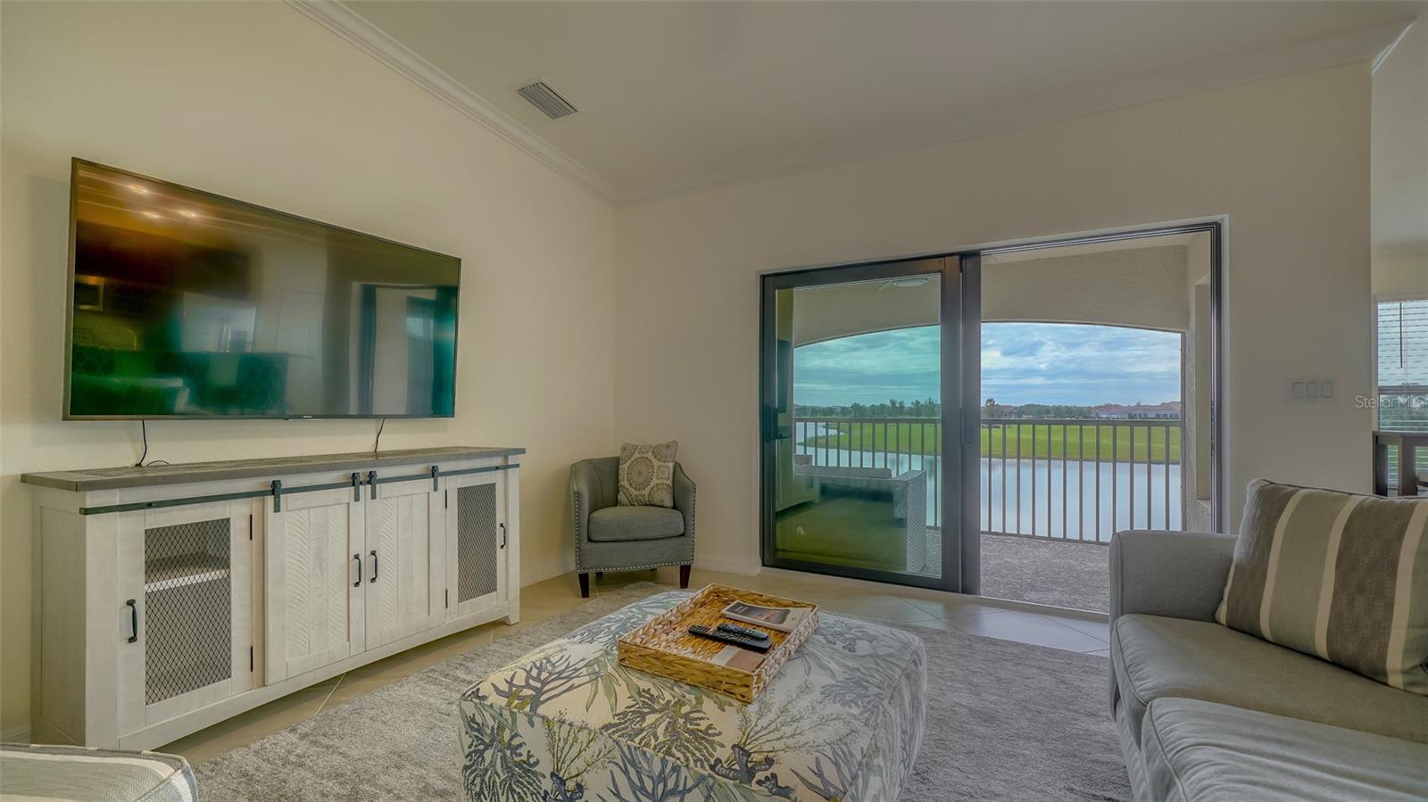 5624 PALMER CIR #203 — photo 10