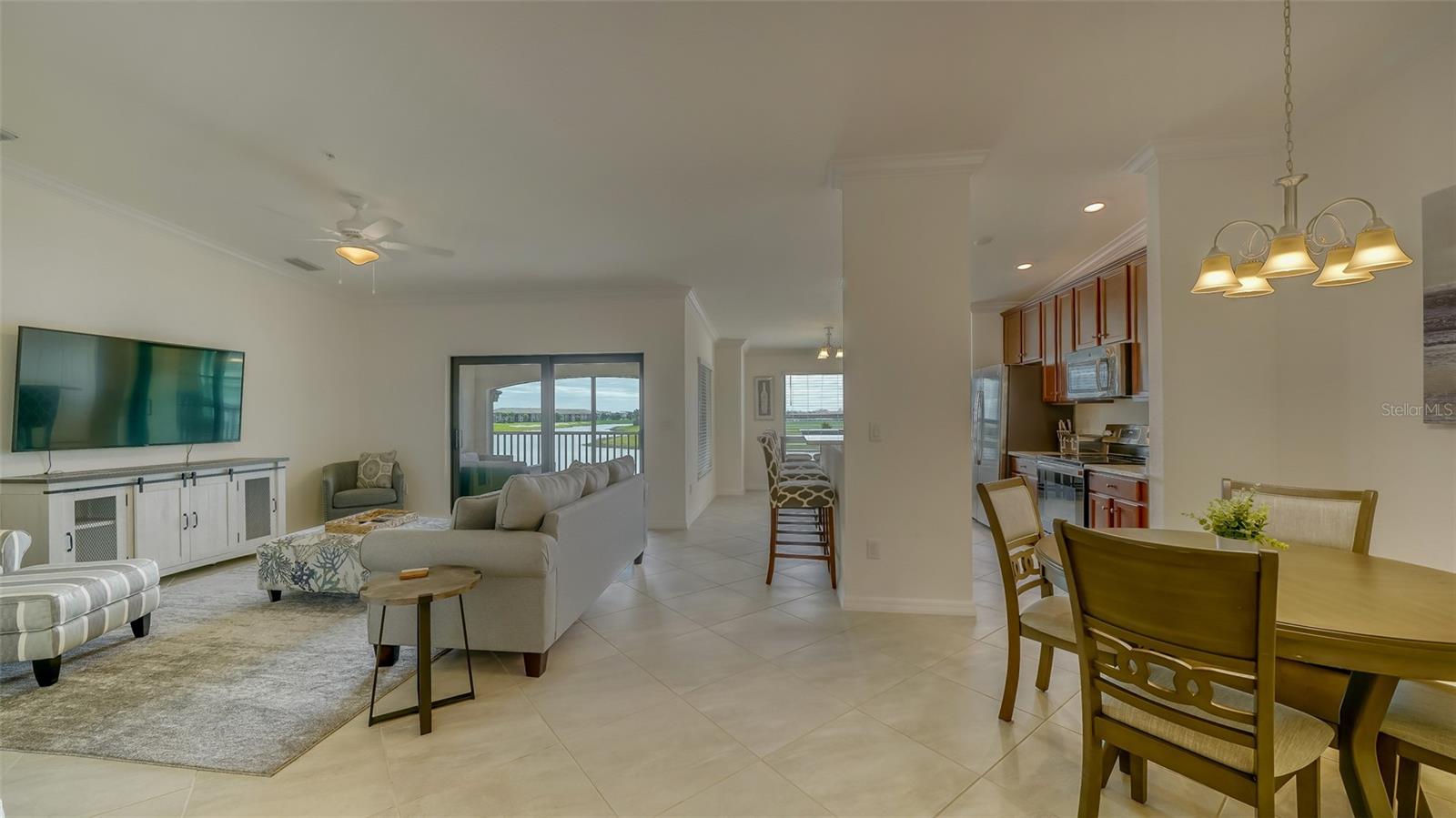 5624 PALMER CIR #203 — photo 8