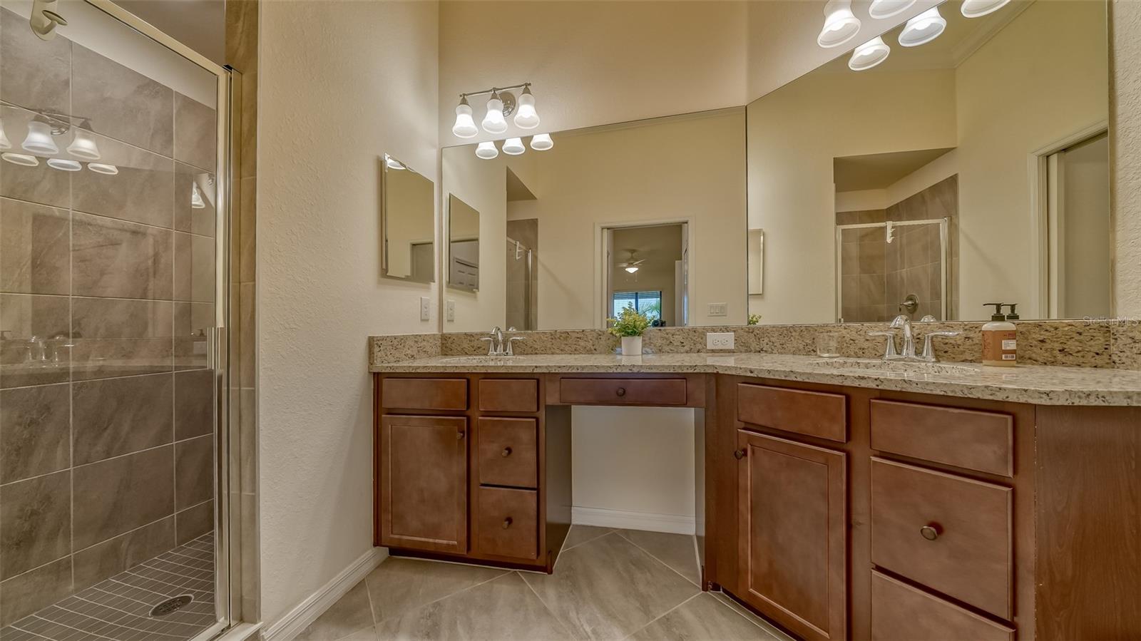 5624 PALMER CIR #203 — photo 28