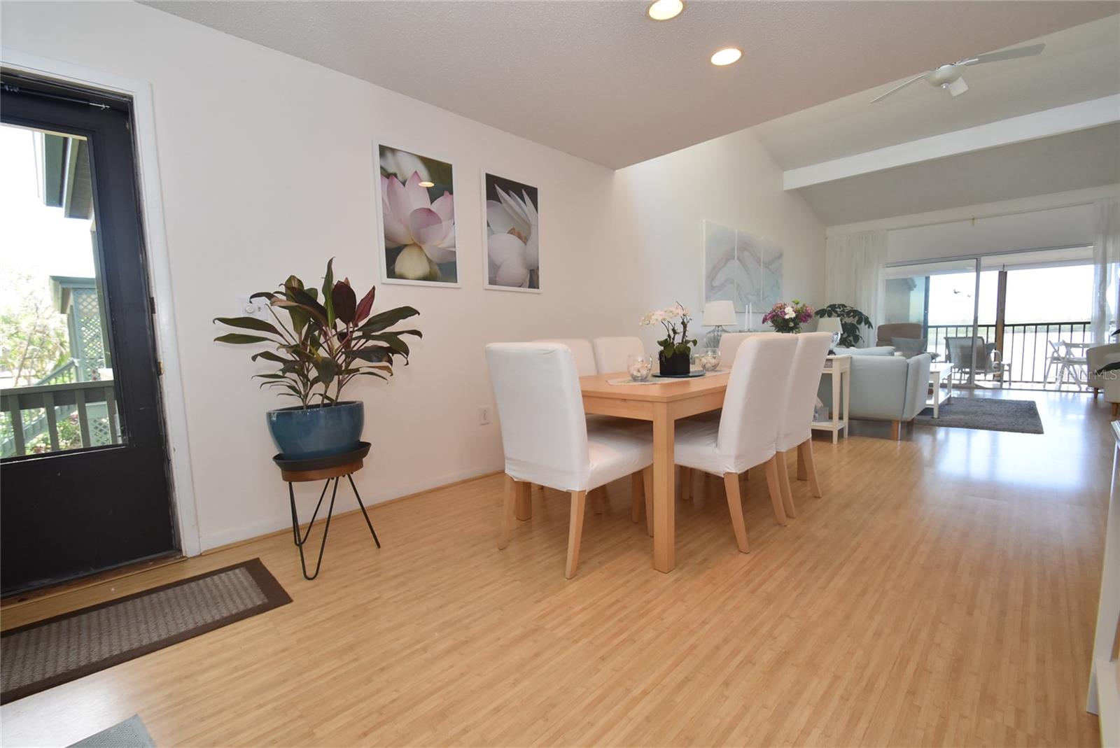 1512 PELICAN POINT DR #BA264 — photo 2