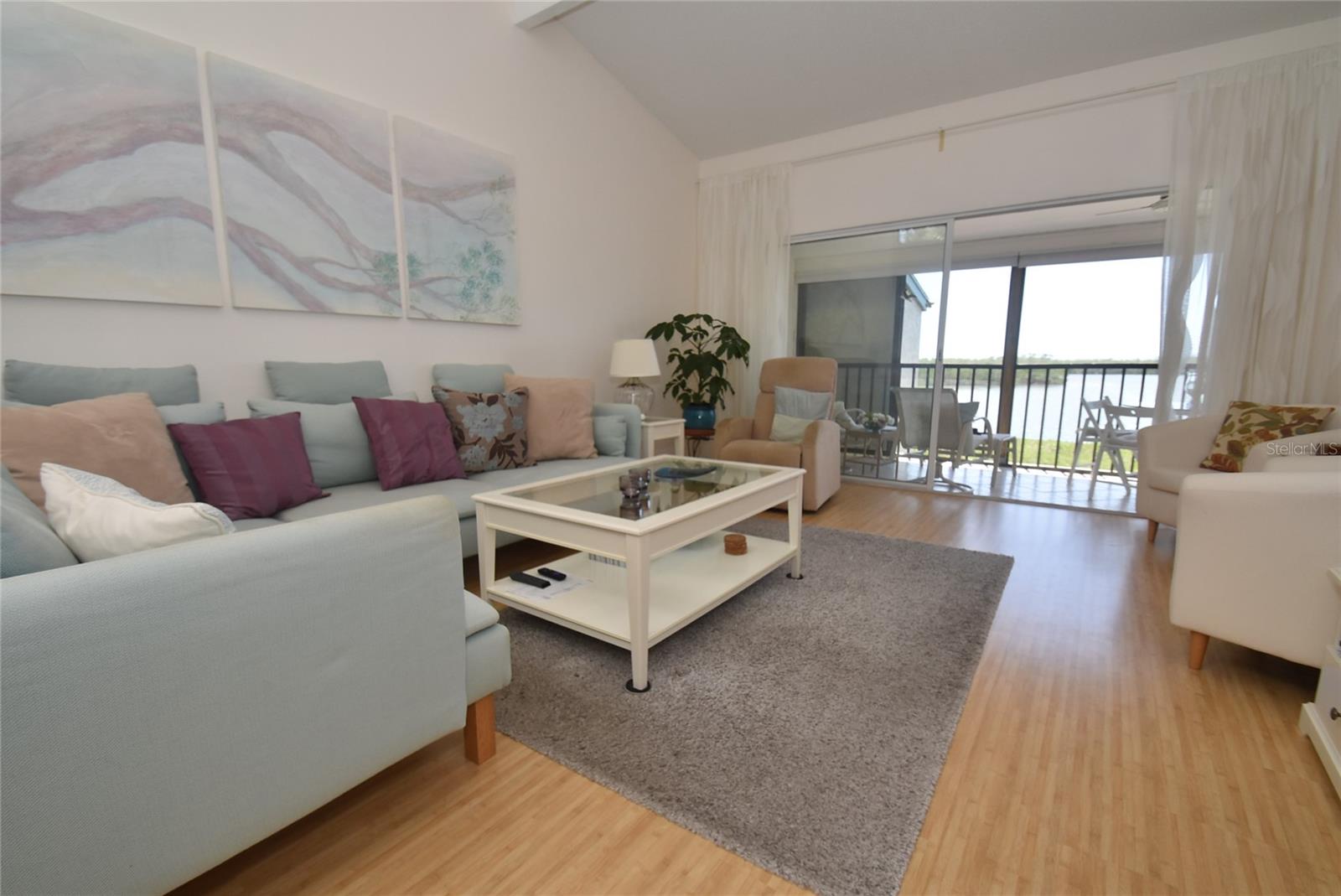 1512 PELICAN POINT DR #BA264 — photo 3