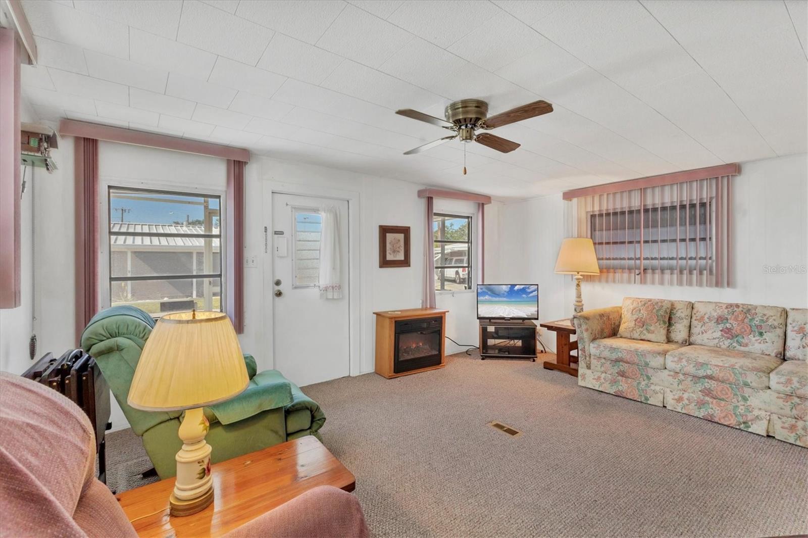 1212 41ST AVENUE DR E — photo 4