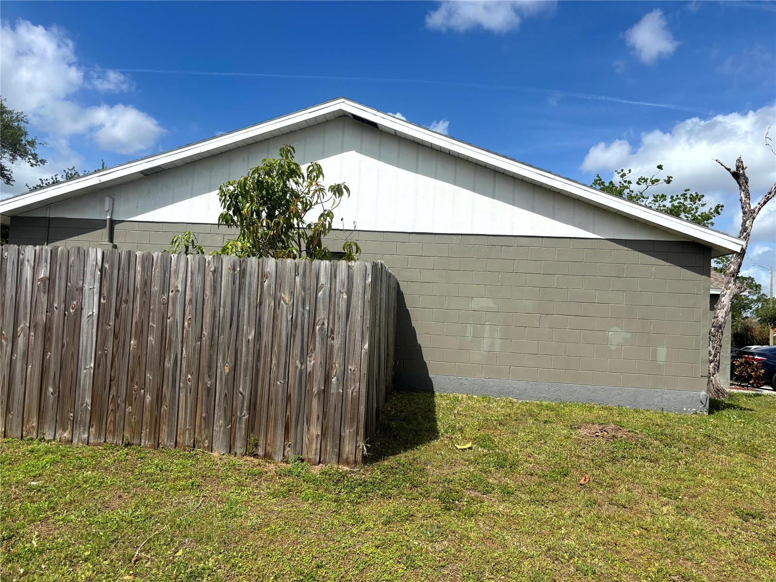 1312 FOXBORO DR. — photo 12
