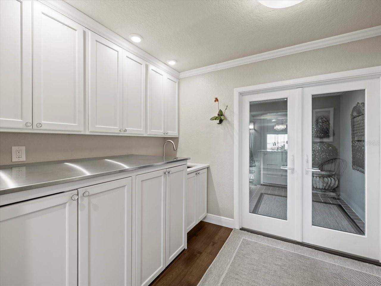 2087 EDGEWATER DR #C — photo 38