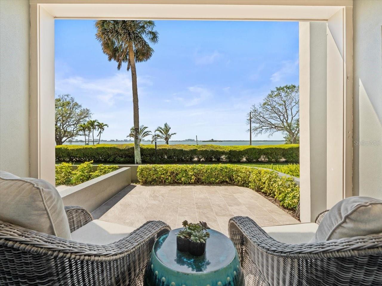 2087 EDGEWATER DR #C — photo 9