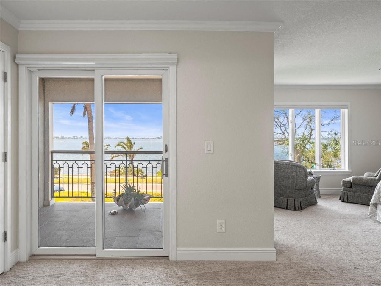 2087 EDGEWATER DR #C — photo 44