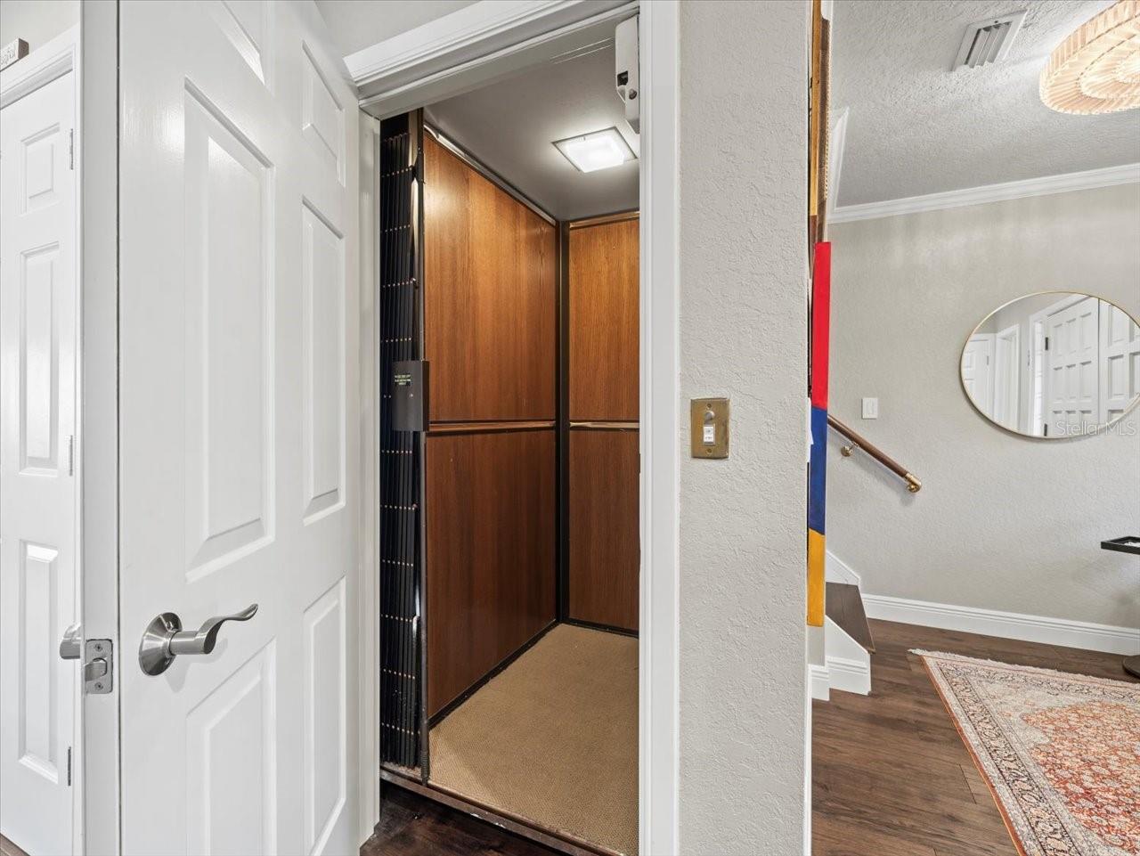 2087 EDGEWATER DR #C — photo 16
