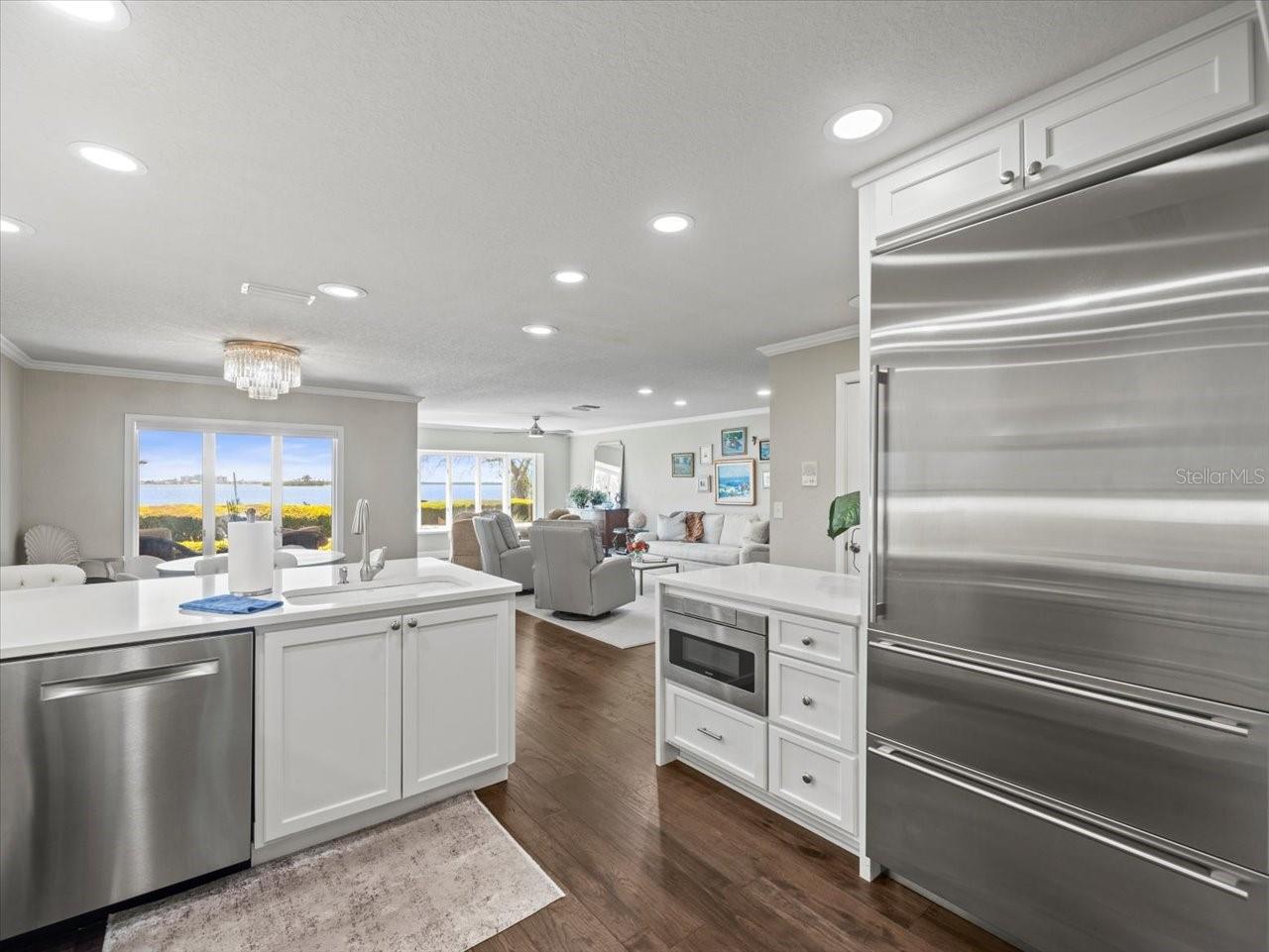 2087 EDGEWATER DR #C — photo 17