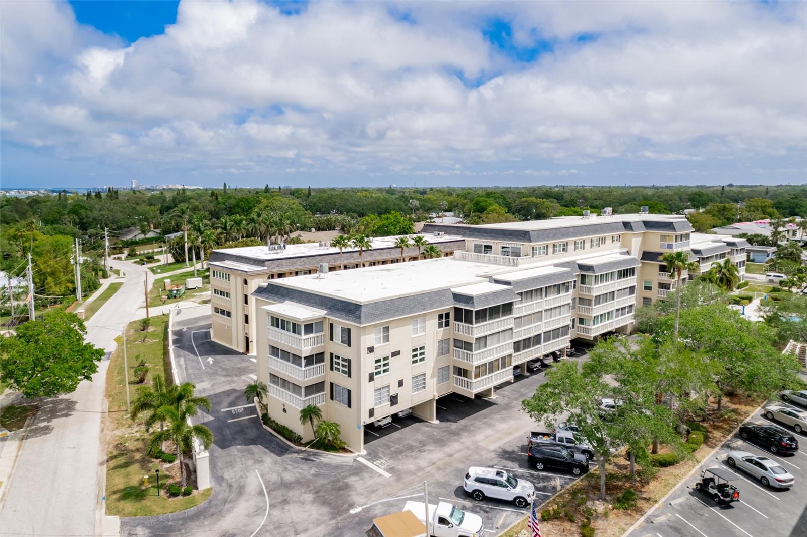 147 BLUFF VIEW DR #206 — photo 46