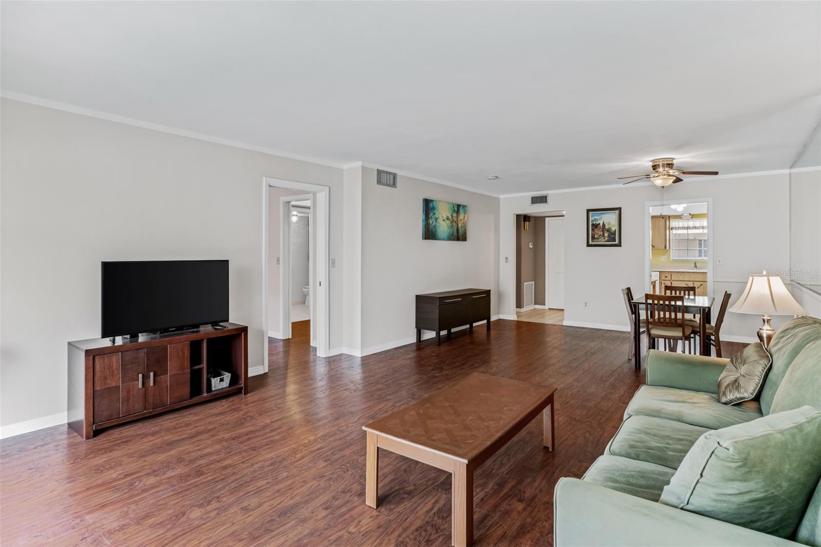 147 BLUFF VIEW DR #206 — photo 9