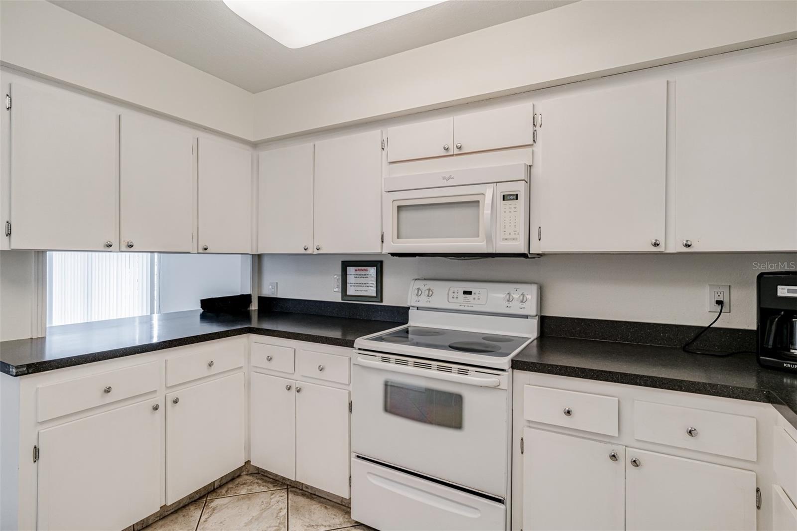 147 BLUFF VIEW DR #206 — photo 42