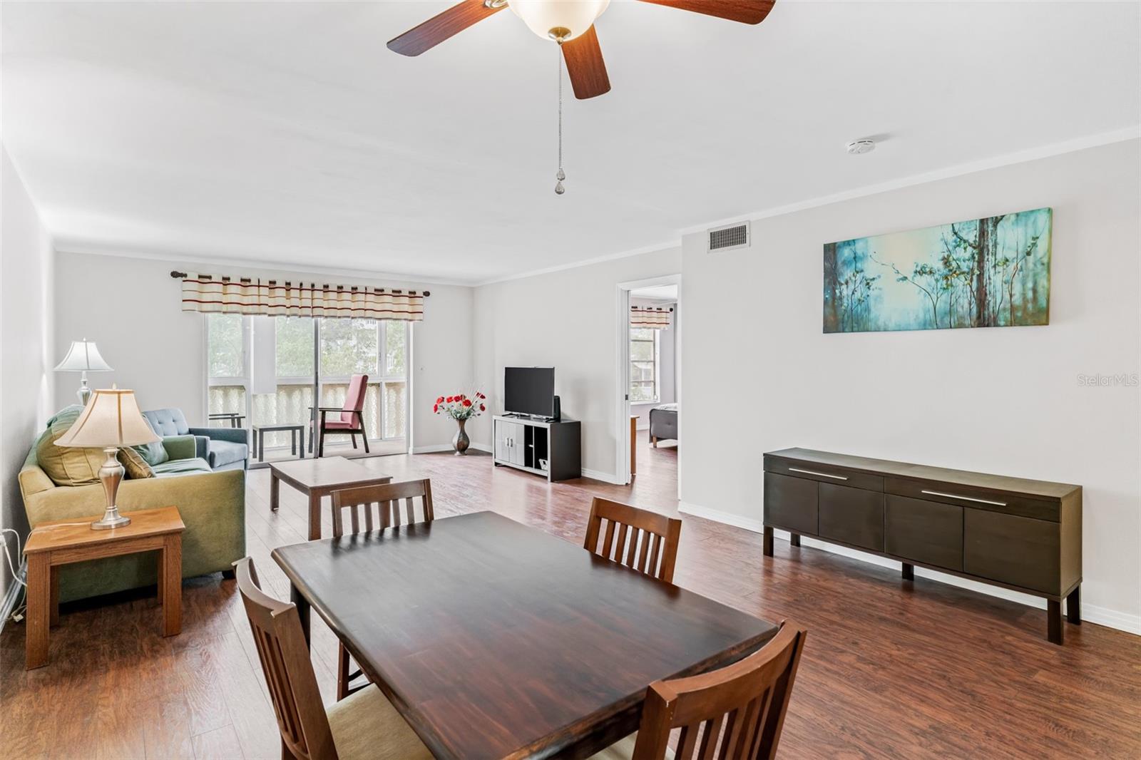 147 BLUFF VIEW DR #206 — photo 4