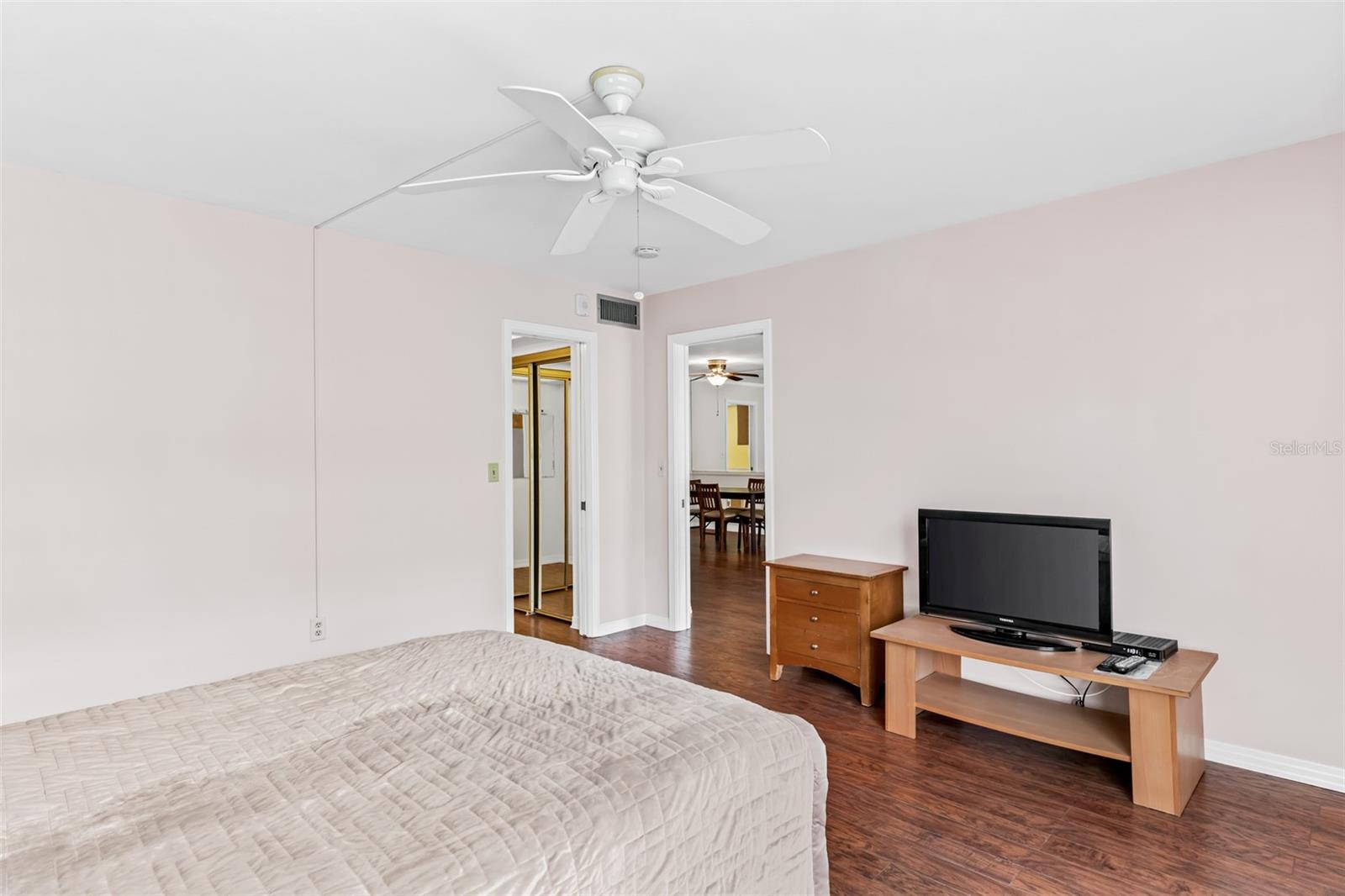 147 BLUFF VIEW DR #206 — photo 18