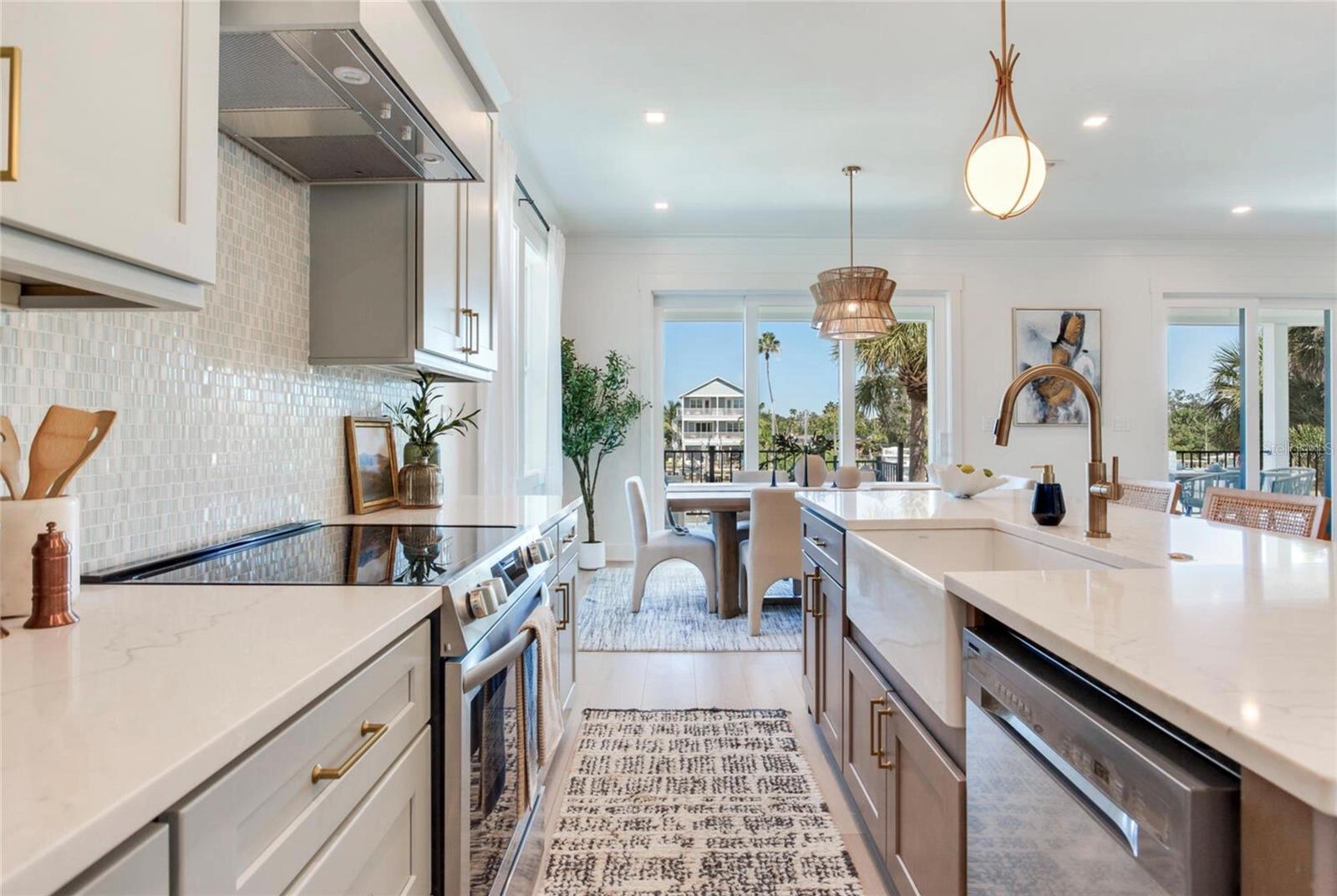 8555 HERON LAGOON CIR — photo 16