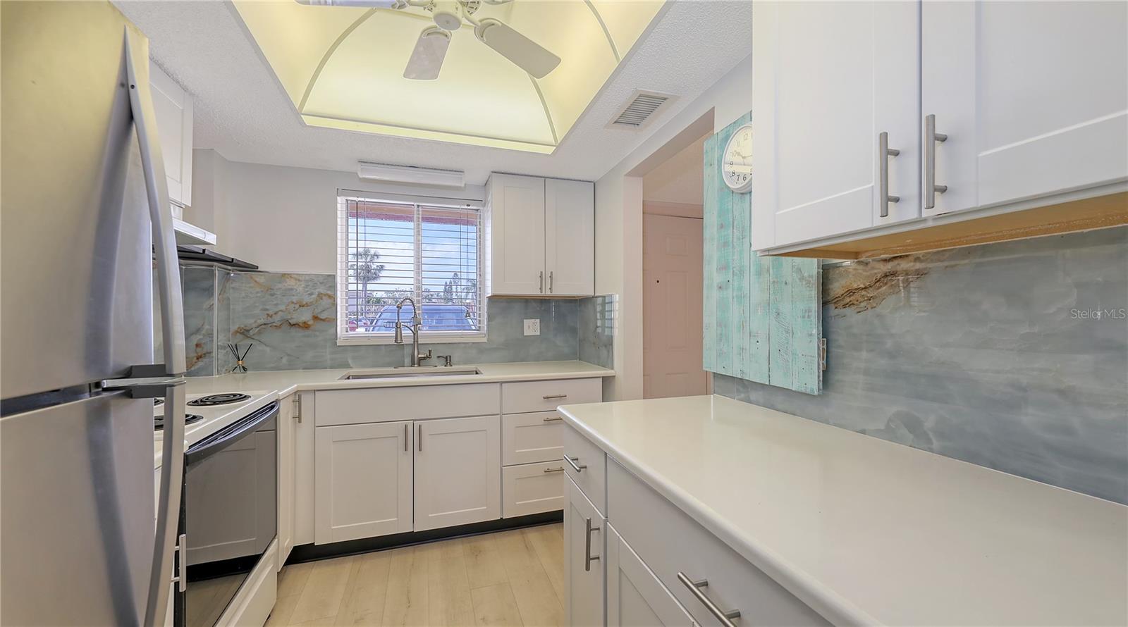 3845 LAKE BAYSHORE DR #F103 — photo 17