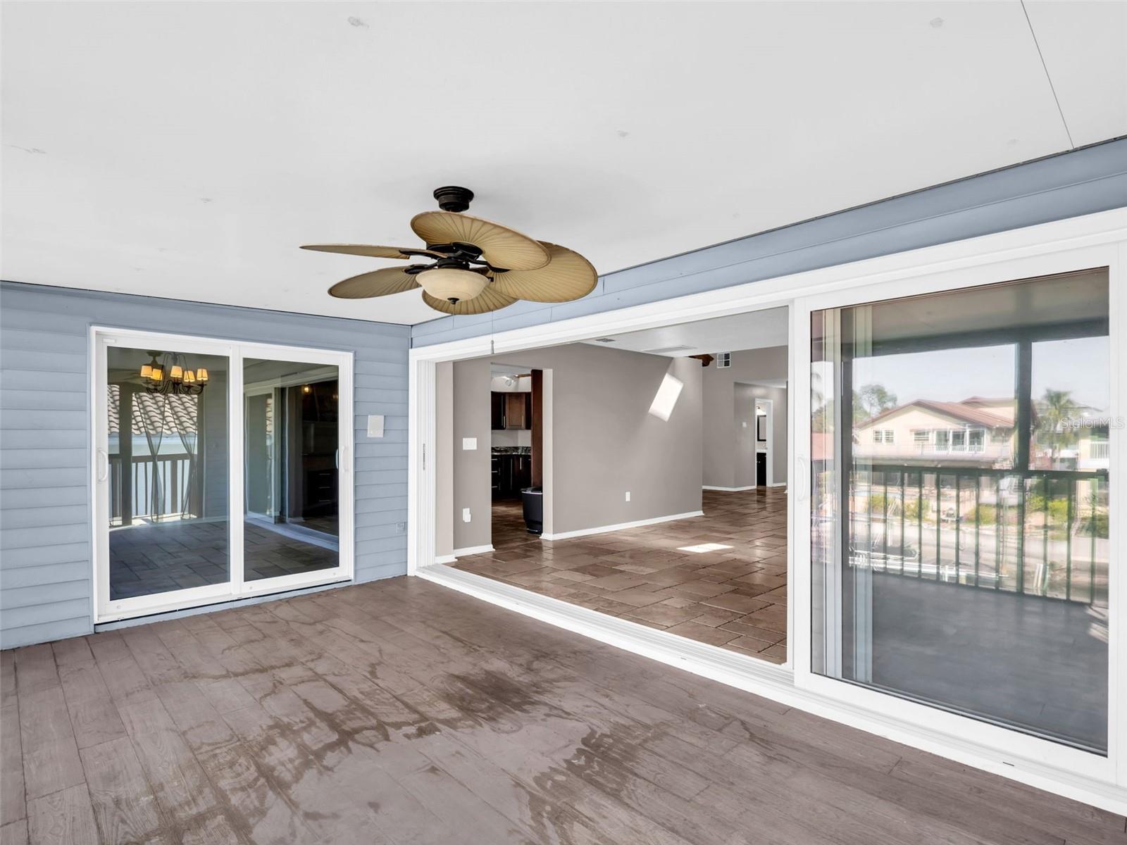 6241 BAYSIDE DR — photo 15