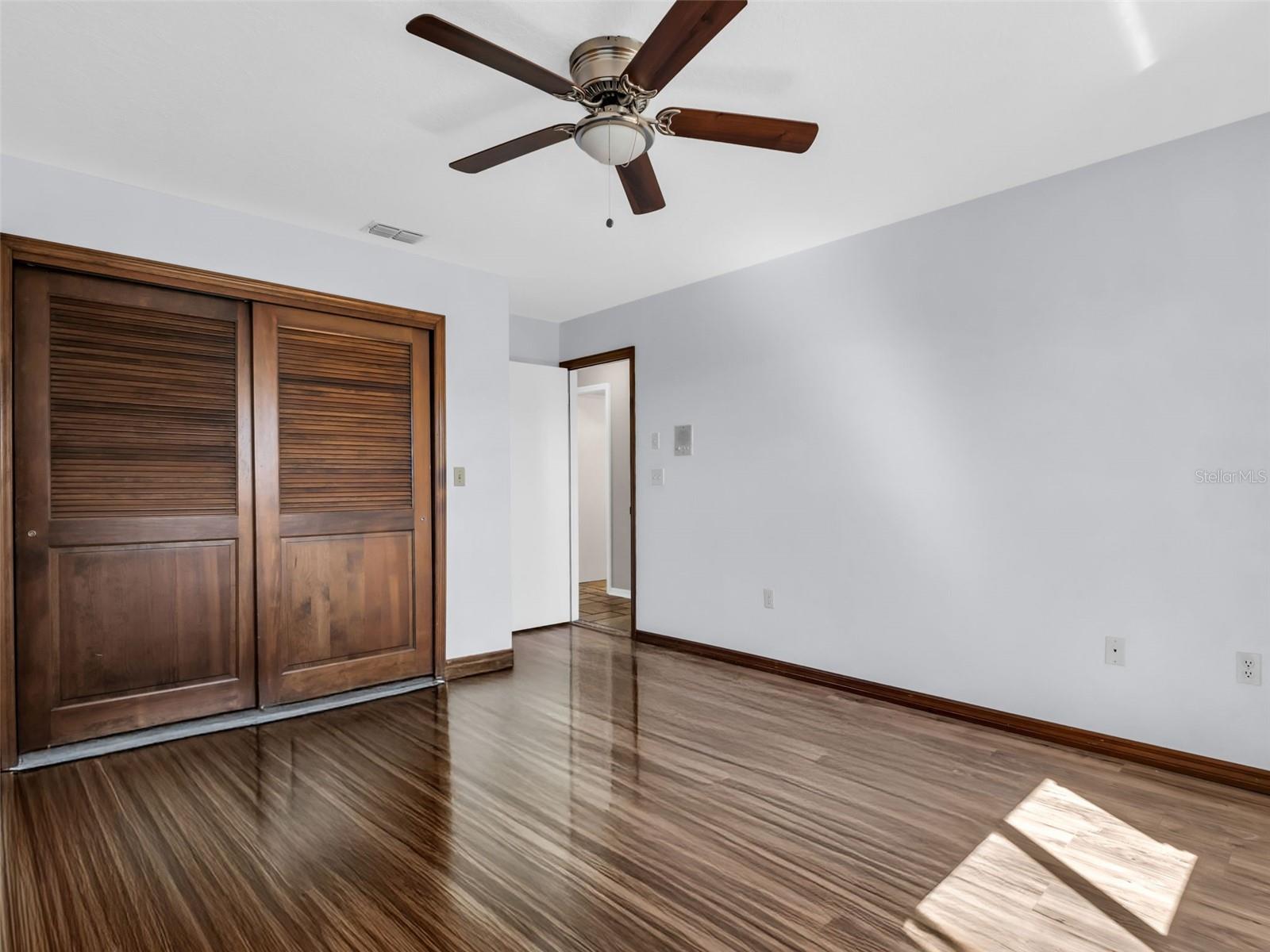 6241 BAYSIDE DR — photo 32