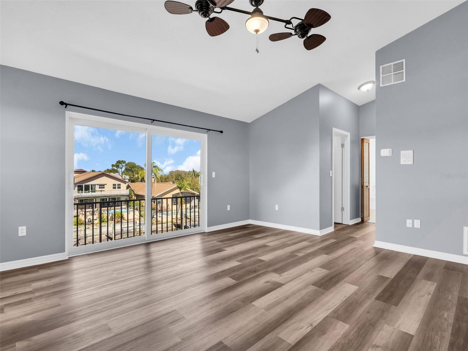 6241 BAYSIDE DR — photo 26