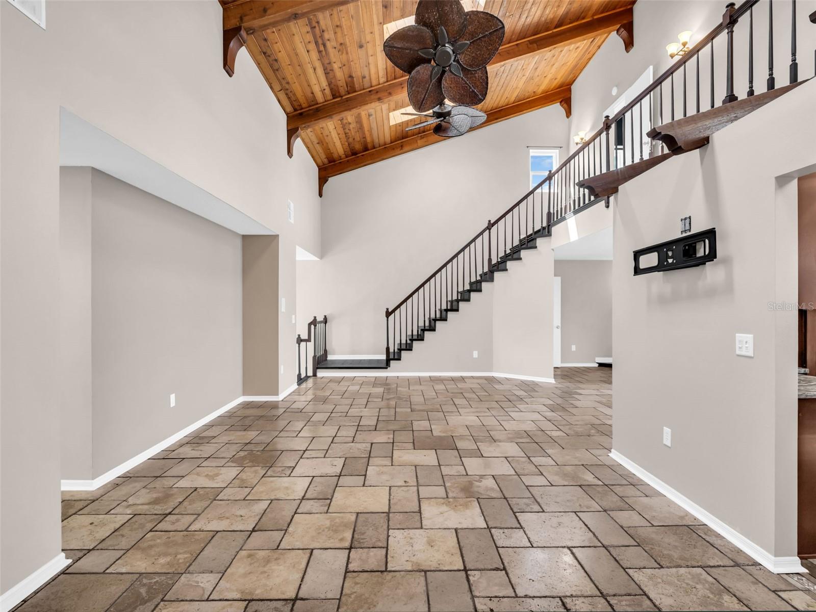 6241 BAYSIDE DR — photo 29