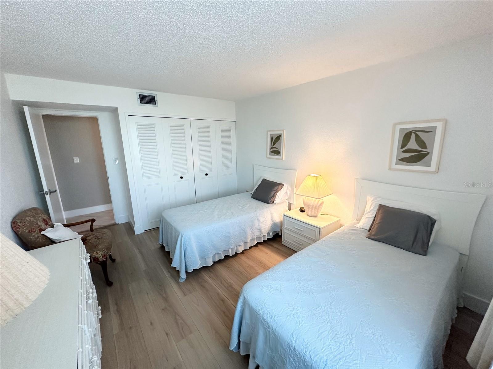 400 ISLAND WAY #206 — photo 23