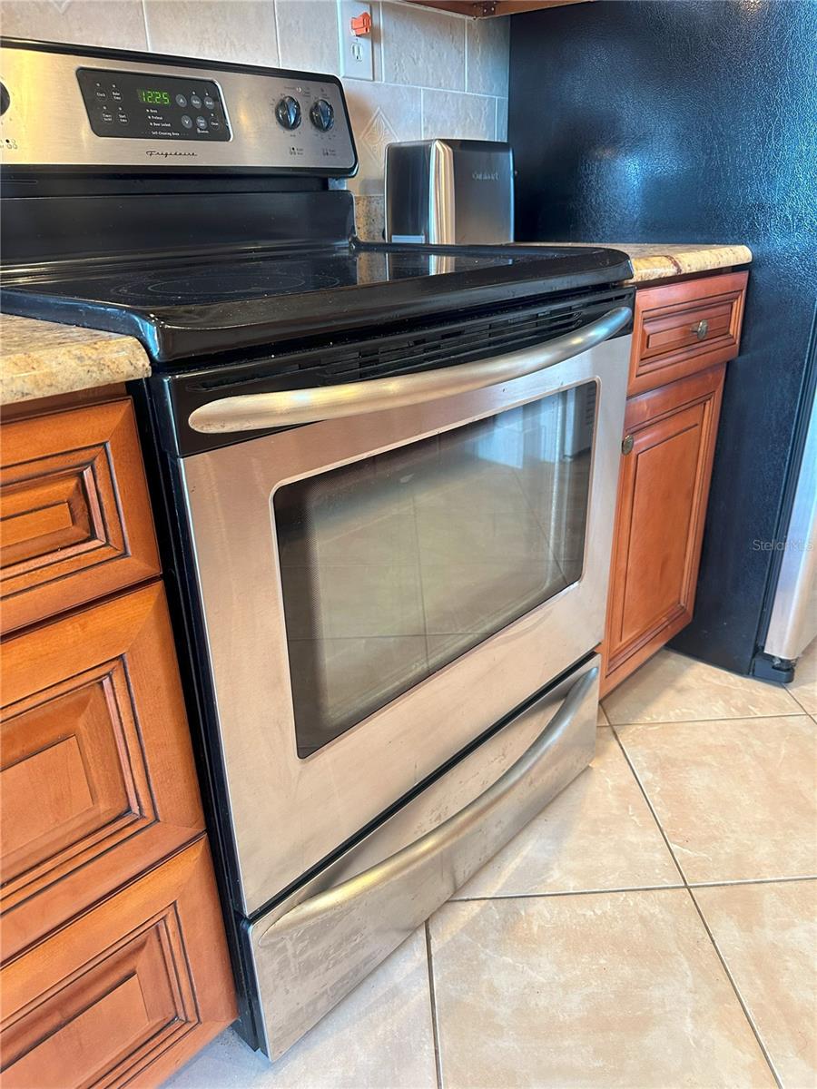 400 ISLAND WAY #206 — photo 9