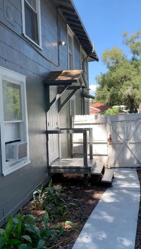 944 15TH AVE S — photo 8