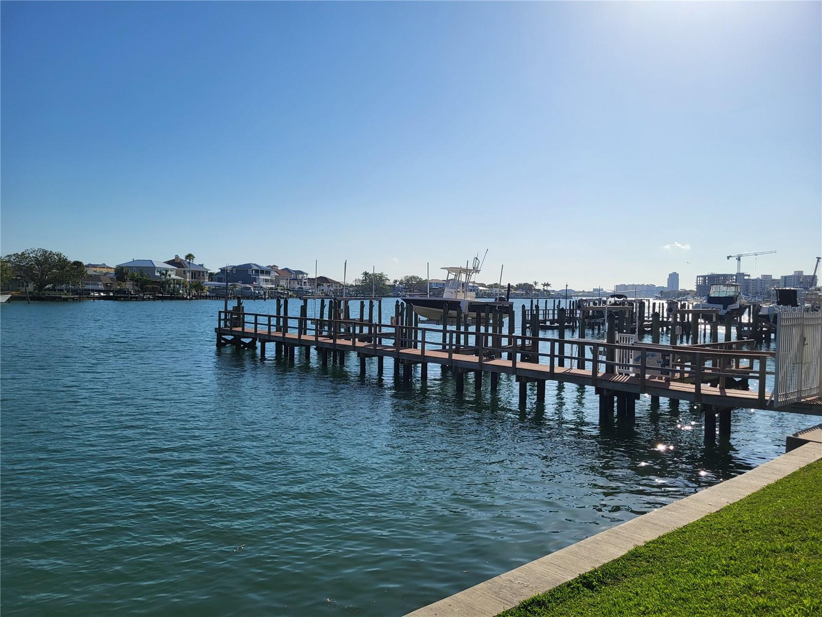 530 S GULFVIEW BLVD #303 — photo 27