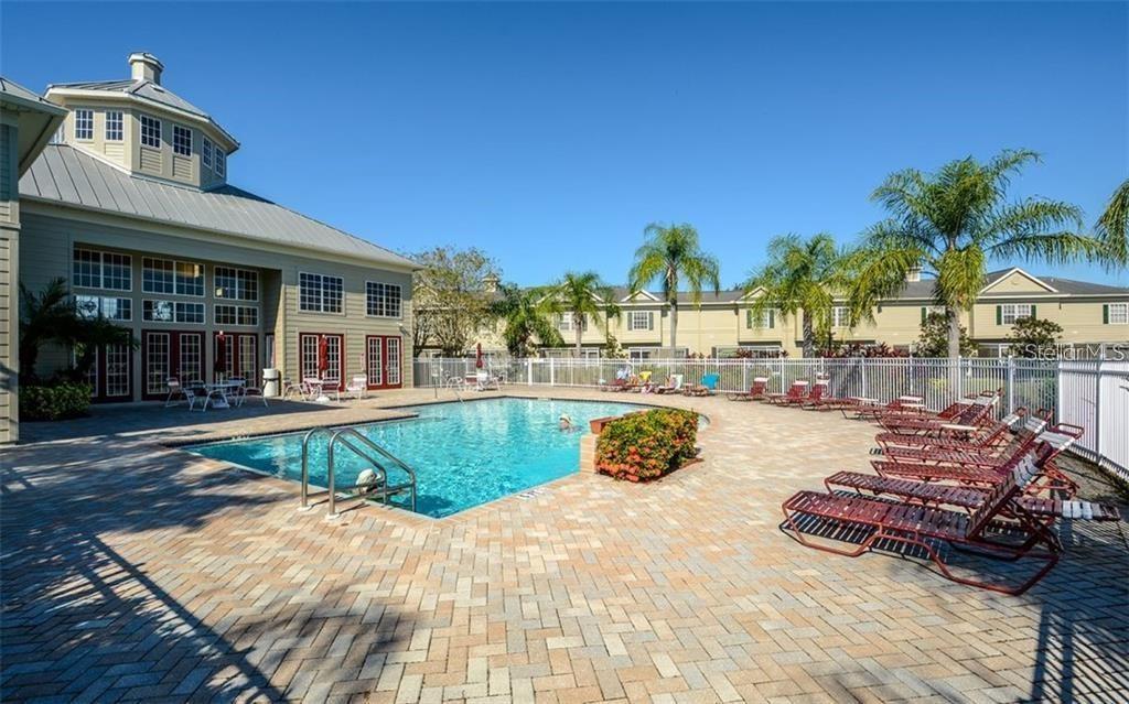 7685 PLANTATION CIR #B — photo 30