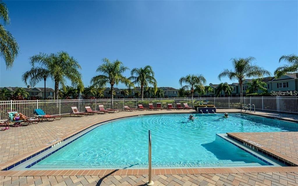 7685 PLANTATION CIR #B — photo 28