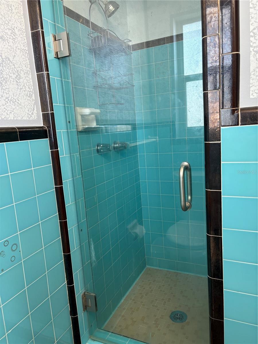 6221 13TH AVE N — photo 15