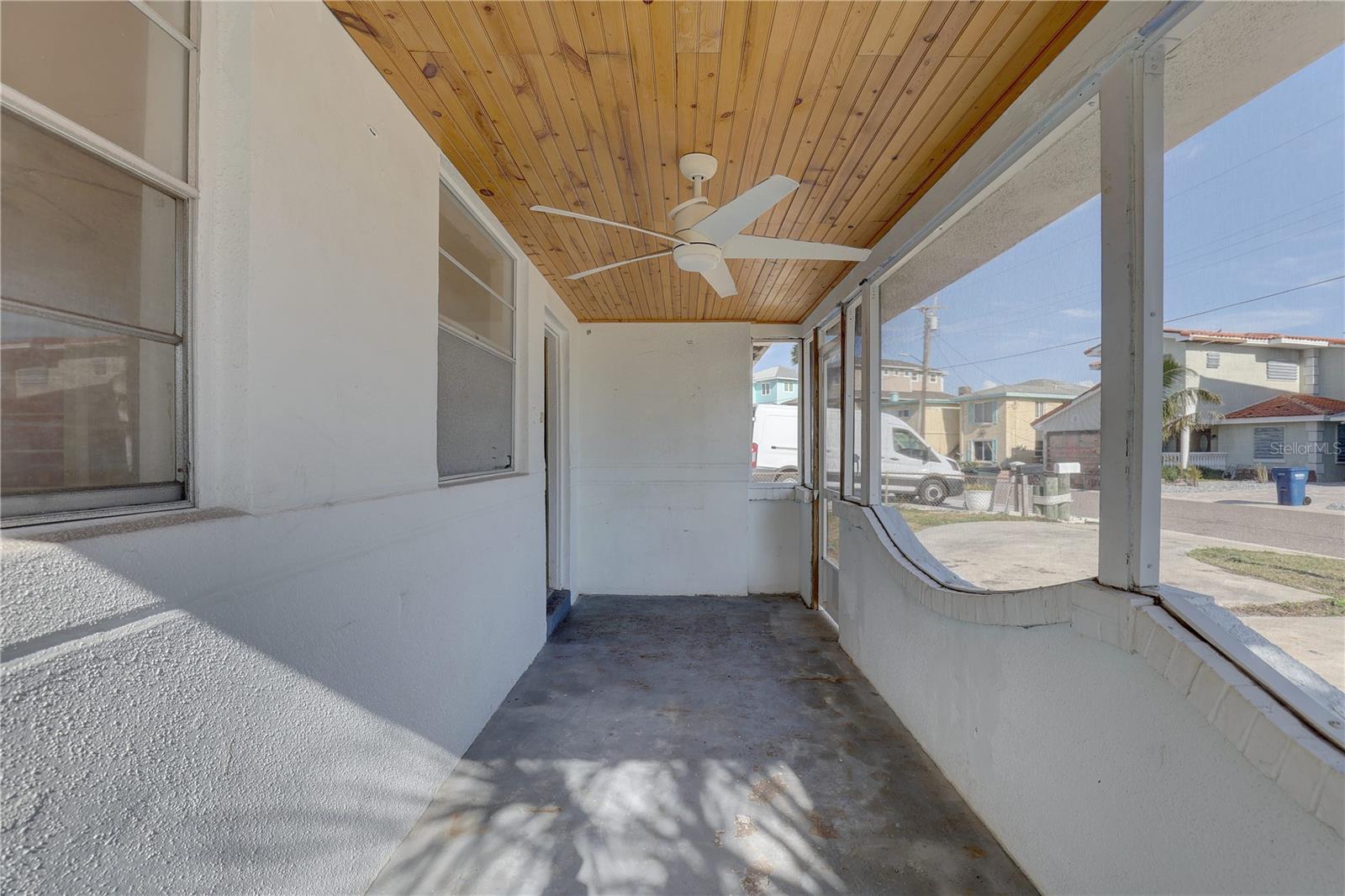 440 S BAYSHORE DR — photo 6