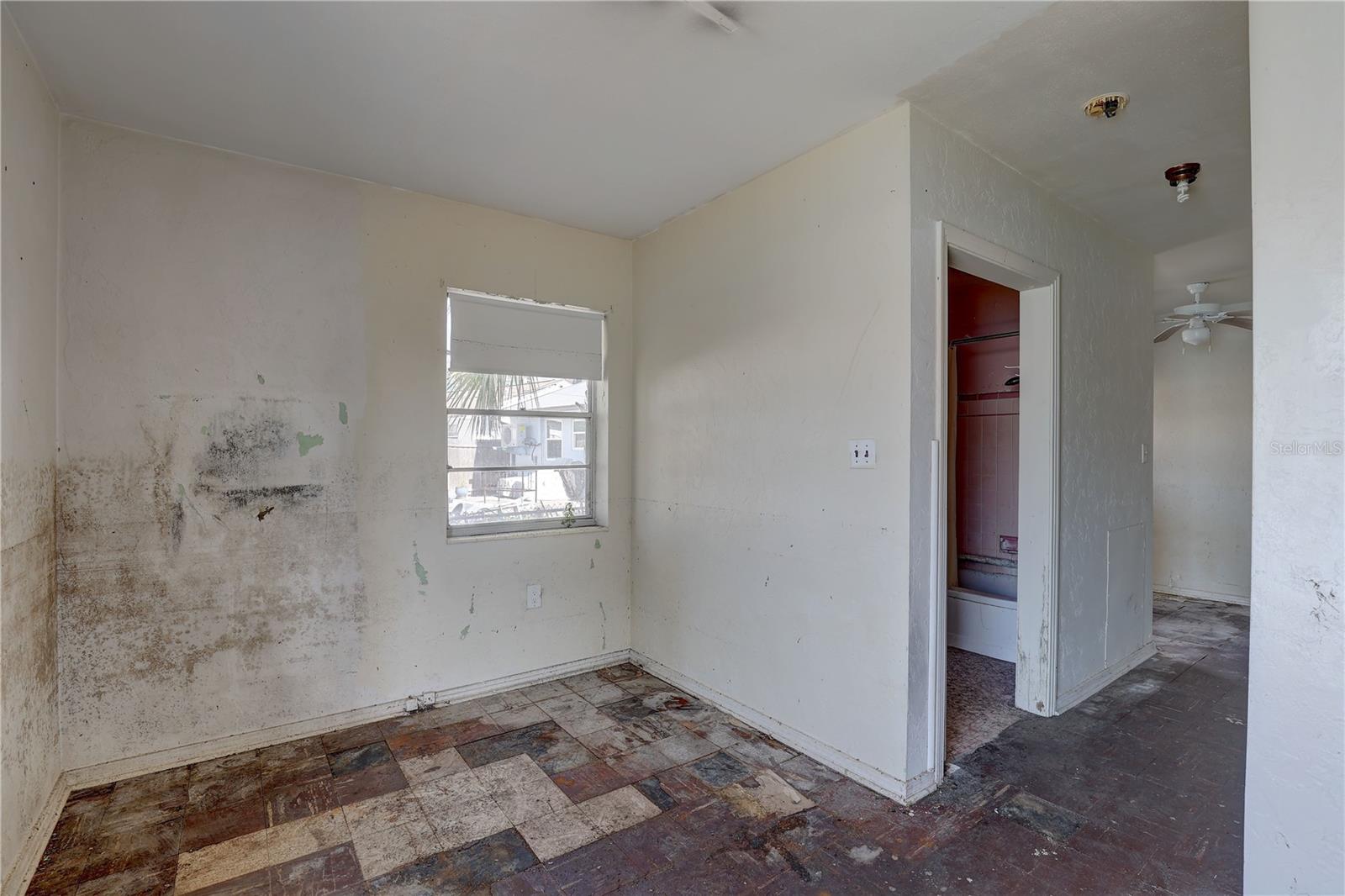 440 S BAYSHORE DR — photo 24