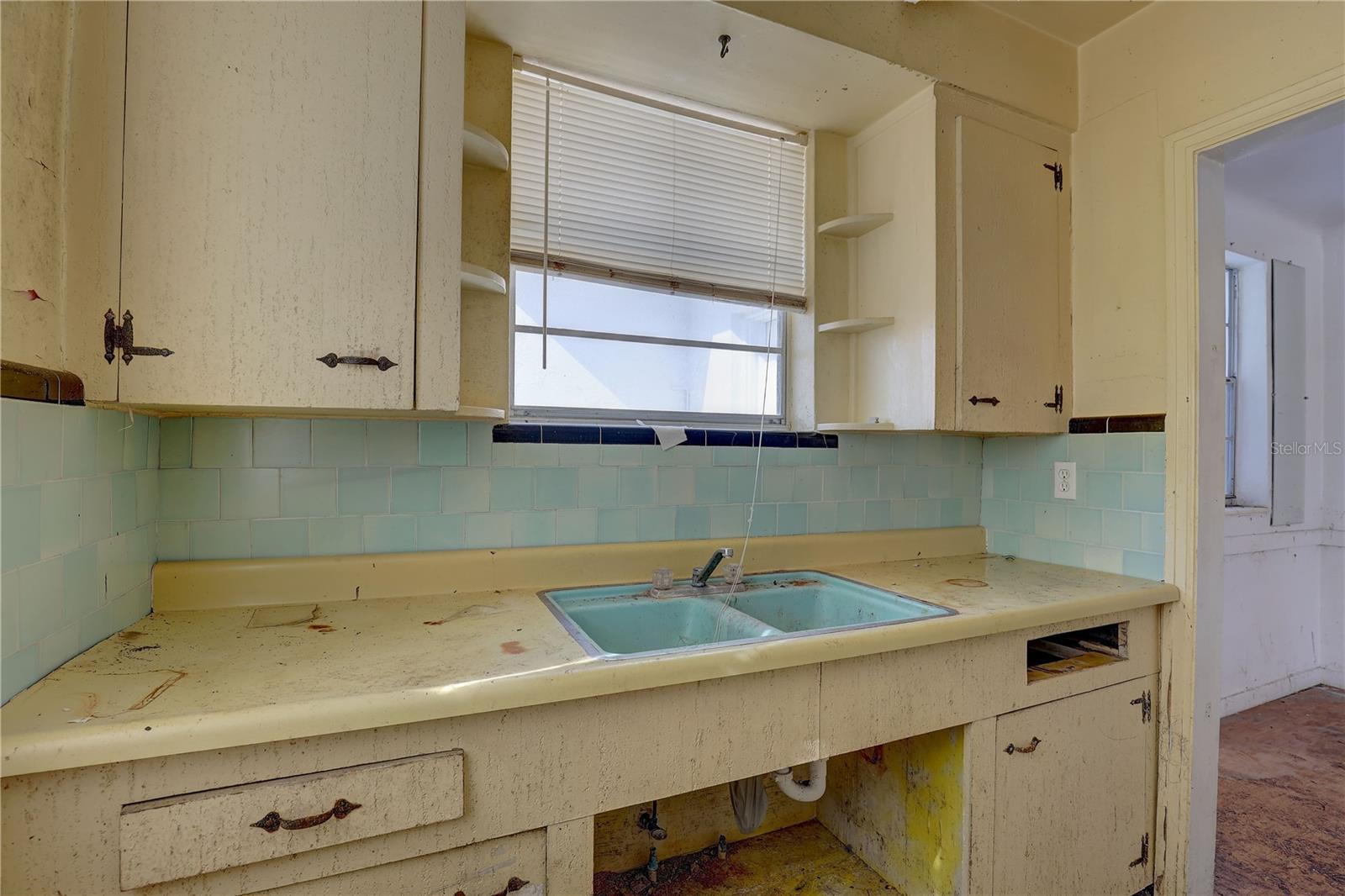 440 S BAYSHORE DR — photo 14