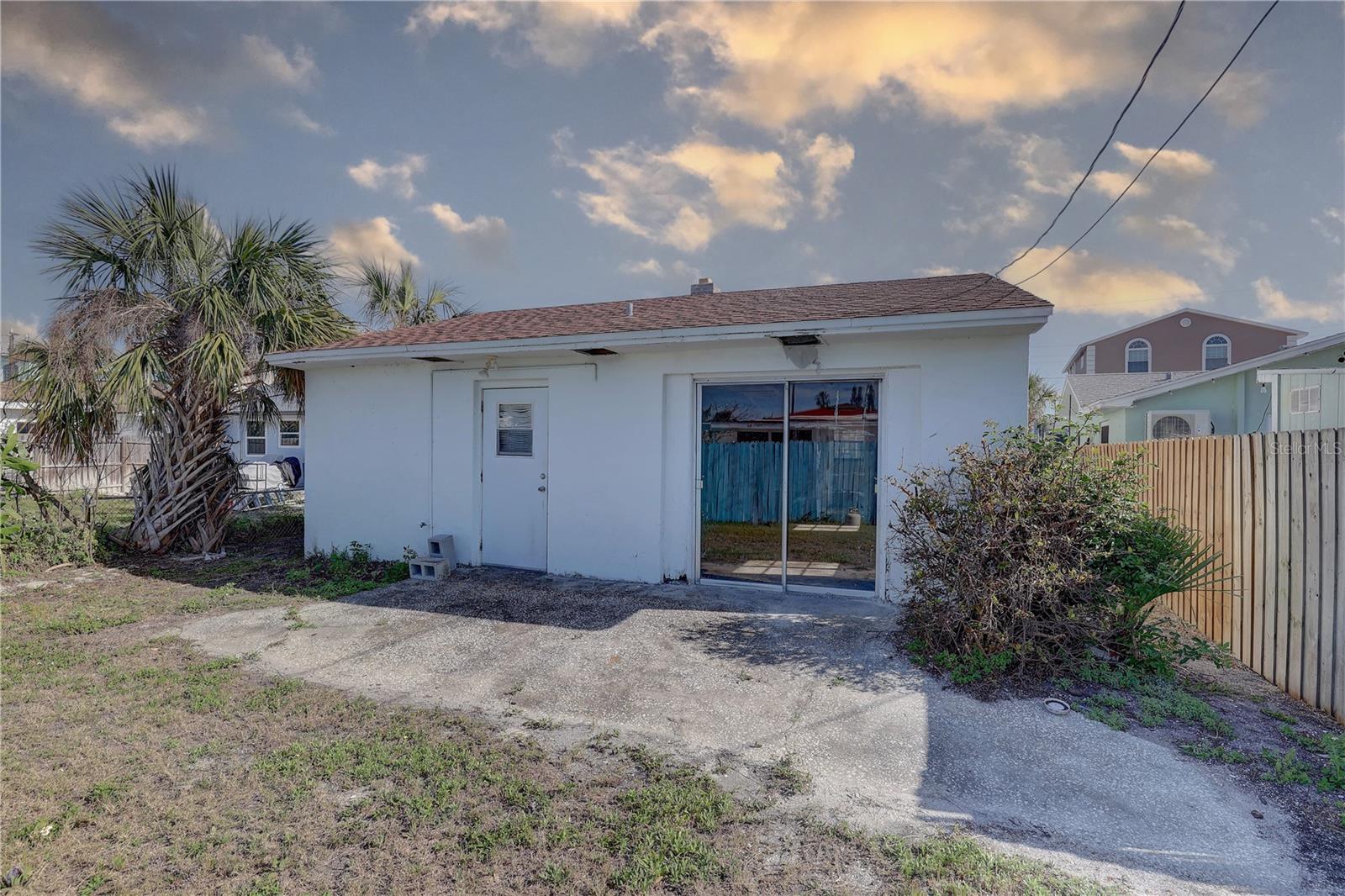 440 S BAYSHORE DR — photo 31