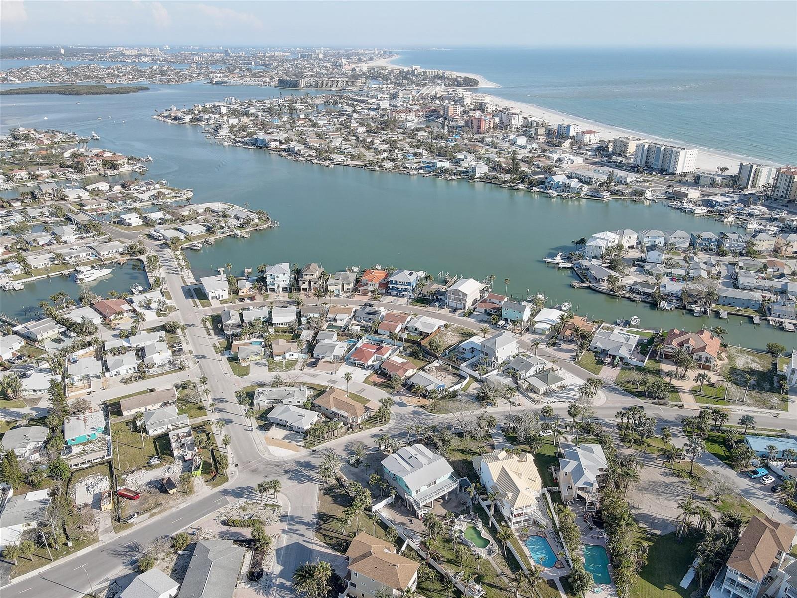 440 S BAYSHORE DR — photo 43