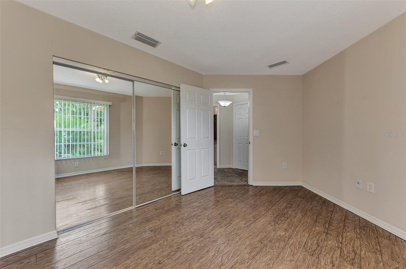 3530 ADELAIDE AVE — photo 32