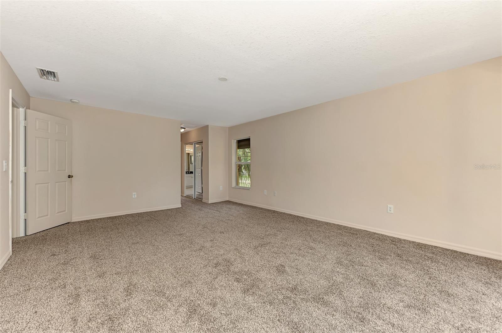 3530 ADELAIDE AVE — photo 38