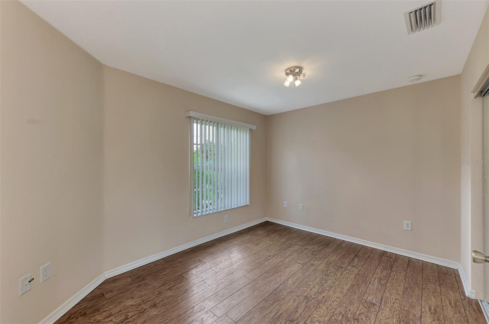 3530 ADELAIDE AVE — photo 31