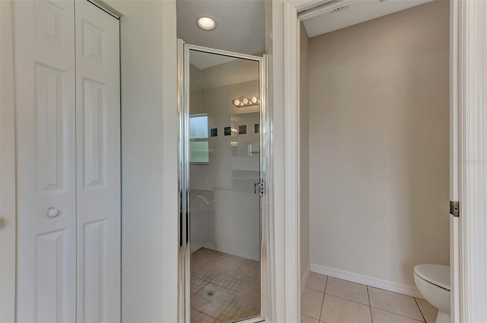 3530 ADELAIDE AVE — photo 41