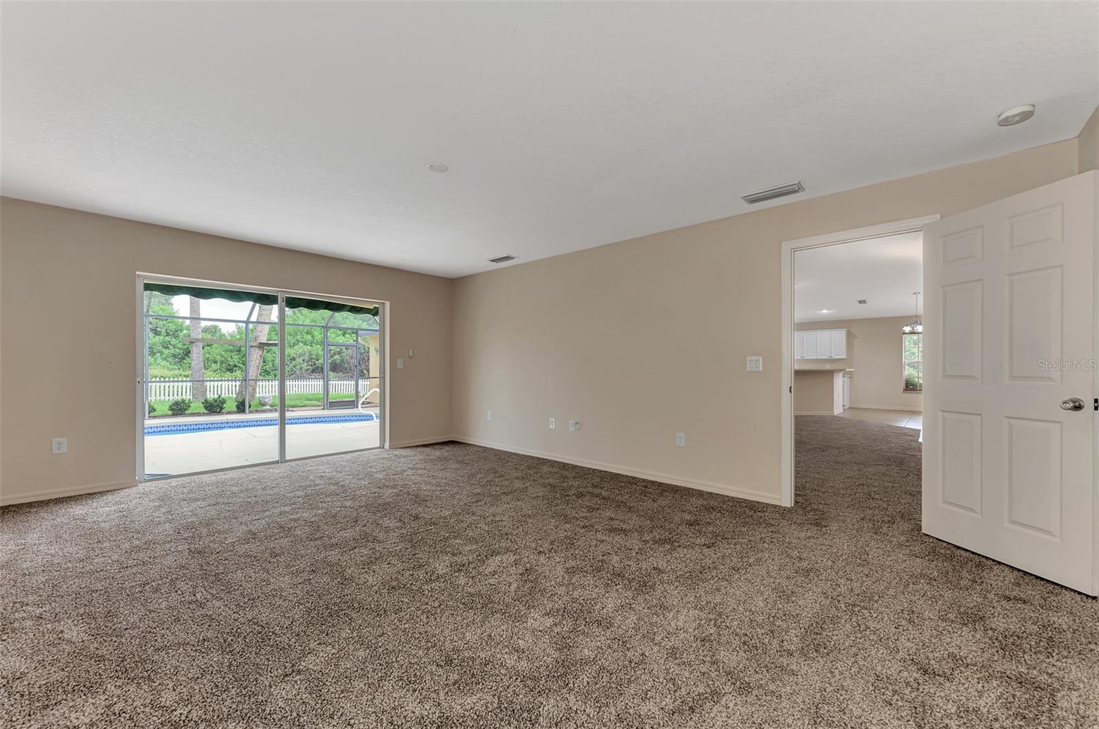 3530 ADELAIDE AVE — photo 36